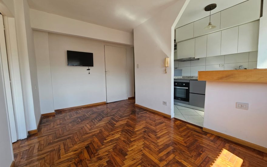 ALQUILADO – ALQUILER – BALVANERA – 2 AMBIENTES – Bartolome Mitre 2000