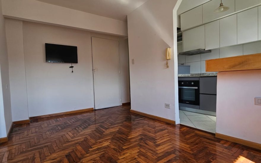 ALQUILADO – ALQUILER – BALVANERA – 2 AMBIENTES – Bartolome Mitre 2000