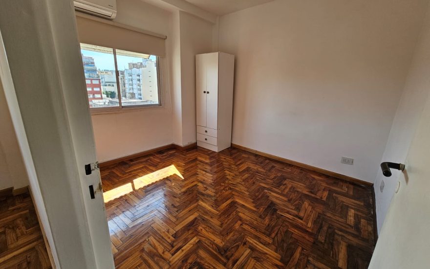 ALQUILADO – ALQUILER – BALVANERA – 2 AMBIENTES – Bartolome Mitre 2000